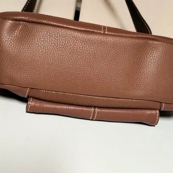 Croft & Barrow Leather Hobo Shoulder Bag - Picture 6 of 15